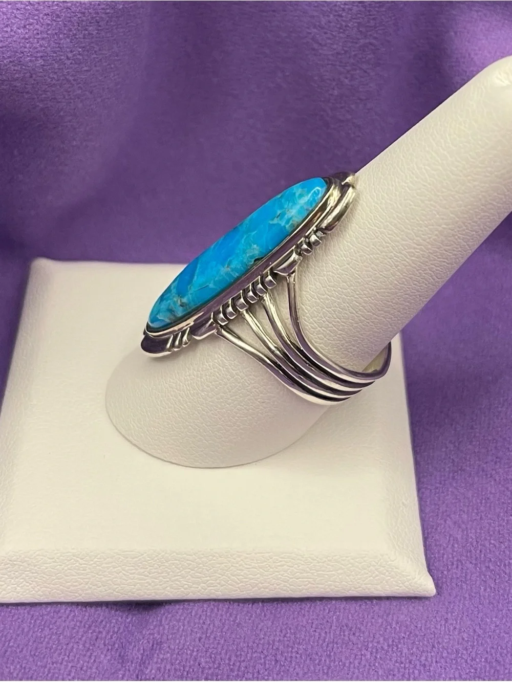 Vtg 8.11 g .925 SS turquoise ring size 9, approximately 30 mm x 7 mm